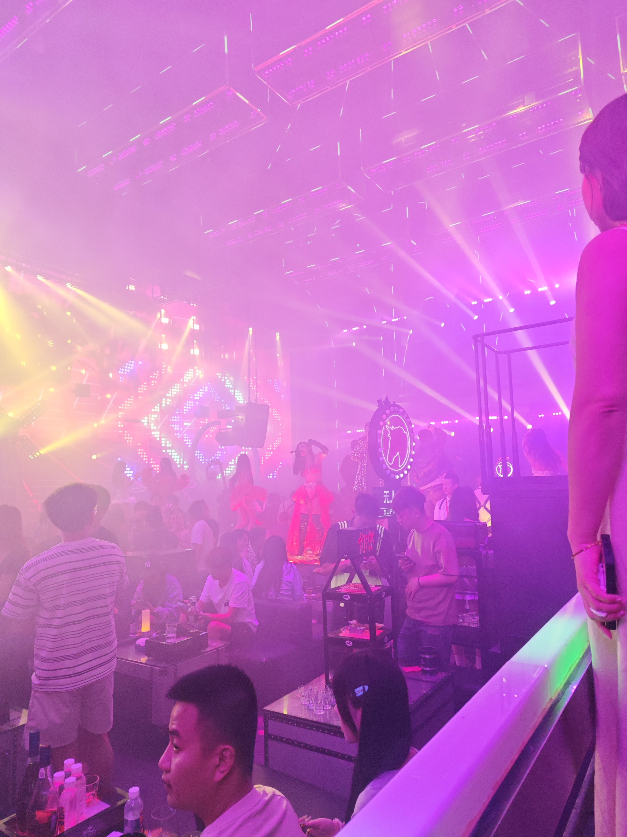 六安商务ktv夜场，尽显尊贵氛围-舒城县ktv预定